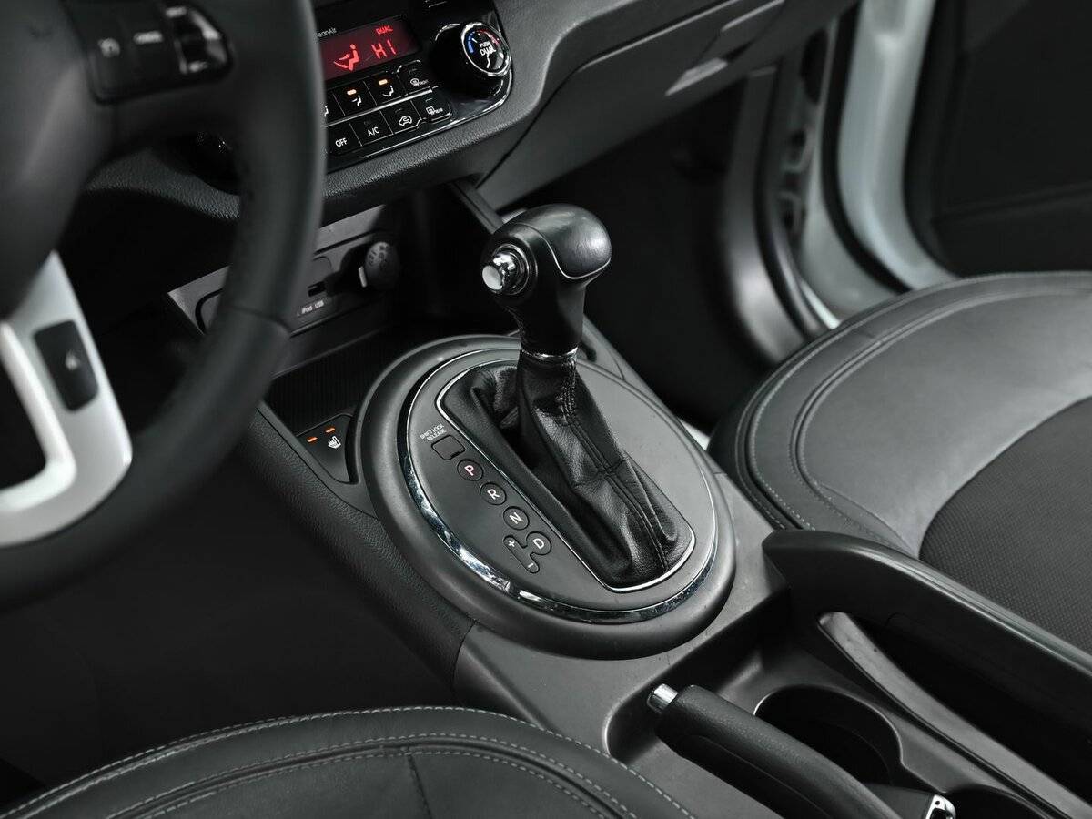 Kia Sportage с пробегом — 2012 год. Фото: #9