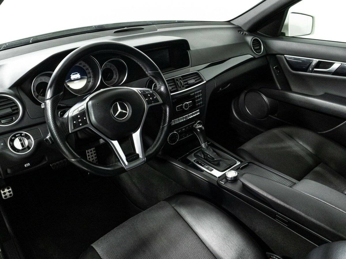 Mercedes-Benz C-Класс с пробегом — 2012 год. Фото: #10