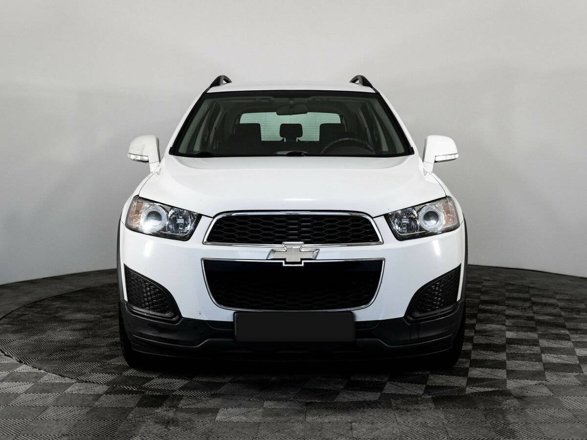 Chevrolet Captiva с пробегом — 2014 год. Фото: #1