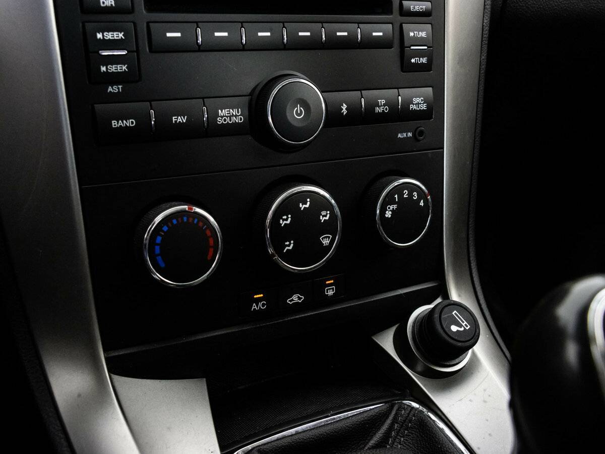 Chevrolet Captiva с пробегом — 2014 год. Фото: #10