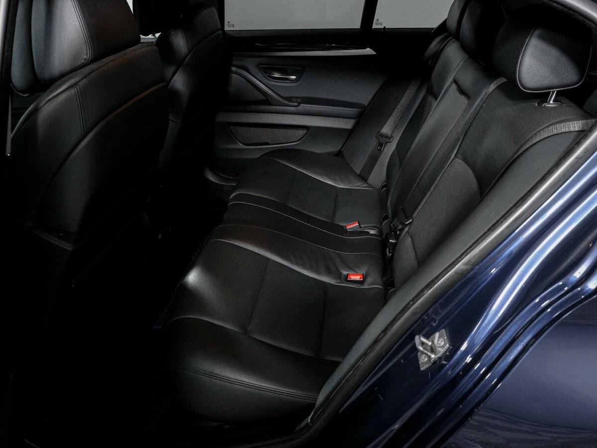 BMW 5 серии с пробегом — 2012 год. Фото: #9