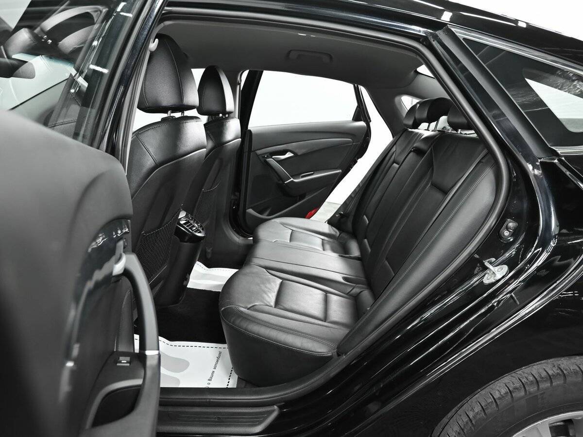 Hyundai i40 с пробегом — 2015 год. Фото: #13