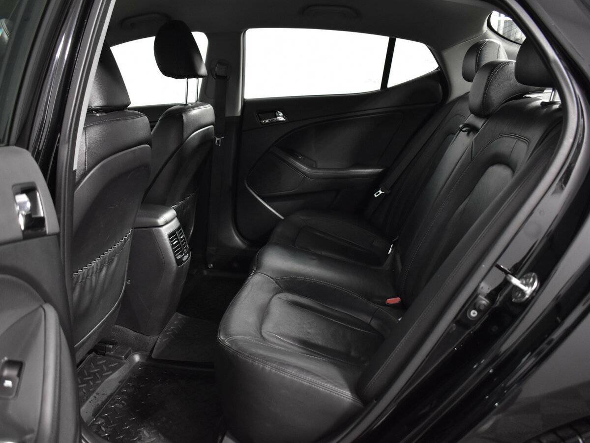 Kia Optima с пробегом — 2013 год. Фото: #11