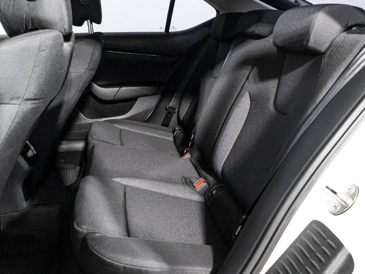 Skoda Octavia с пробегом — 2021 год. Фото: #9