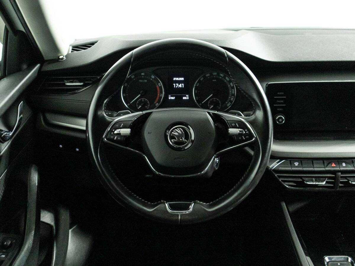 Skoda Octavia с пробегом — 2021 год. Фото: #17