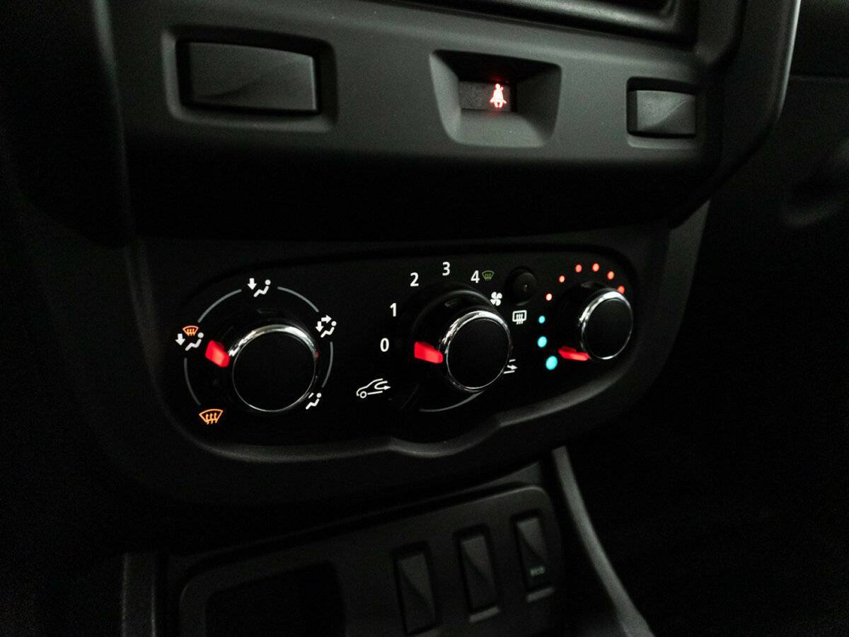 Renault Duster с пробегом — 2016 год. Фото: #14