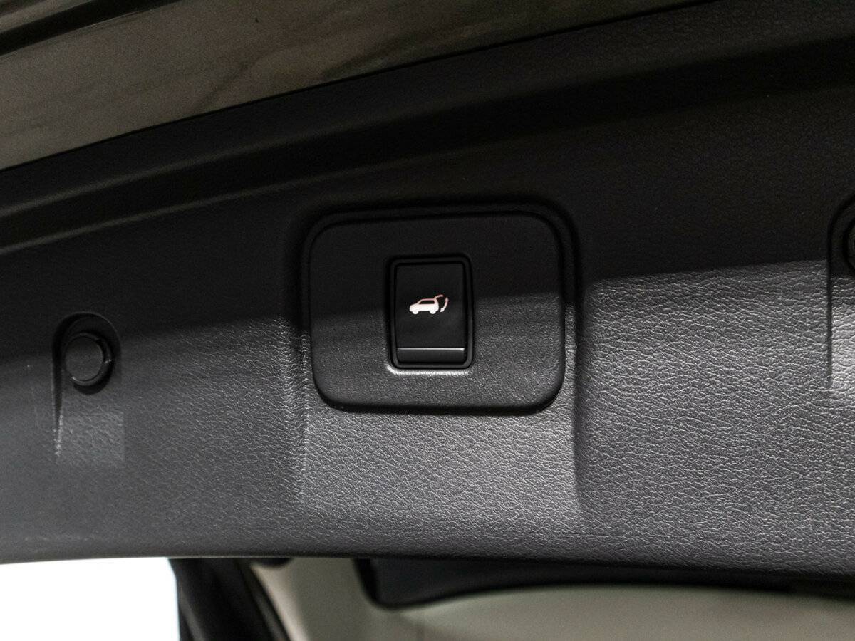 Nissan Murano с пробегом — 2016 год. Фото: #13