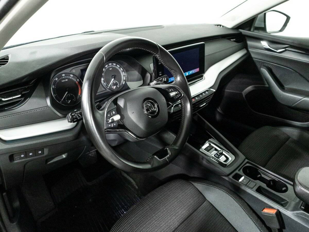 Skoda Octavia с пробегом — 2021 год. Фото: #10