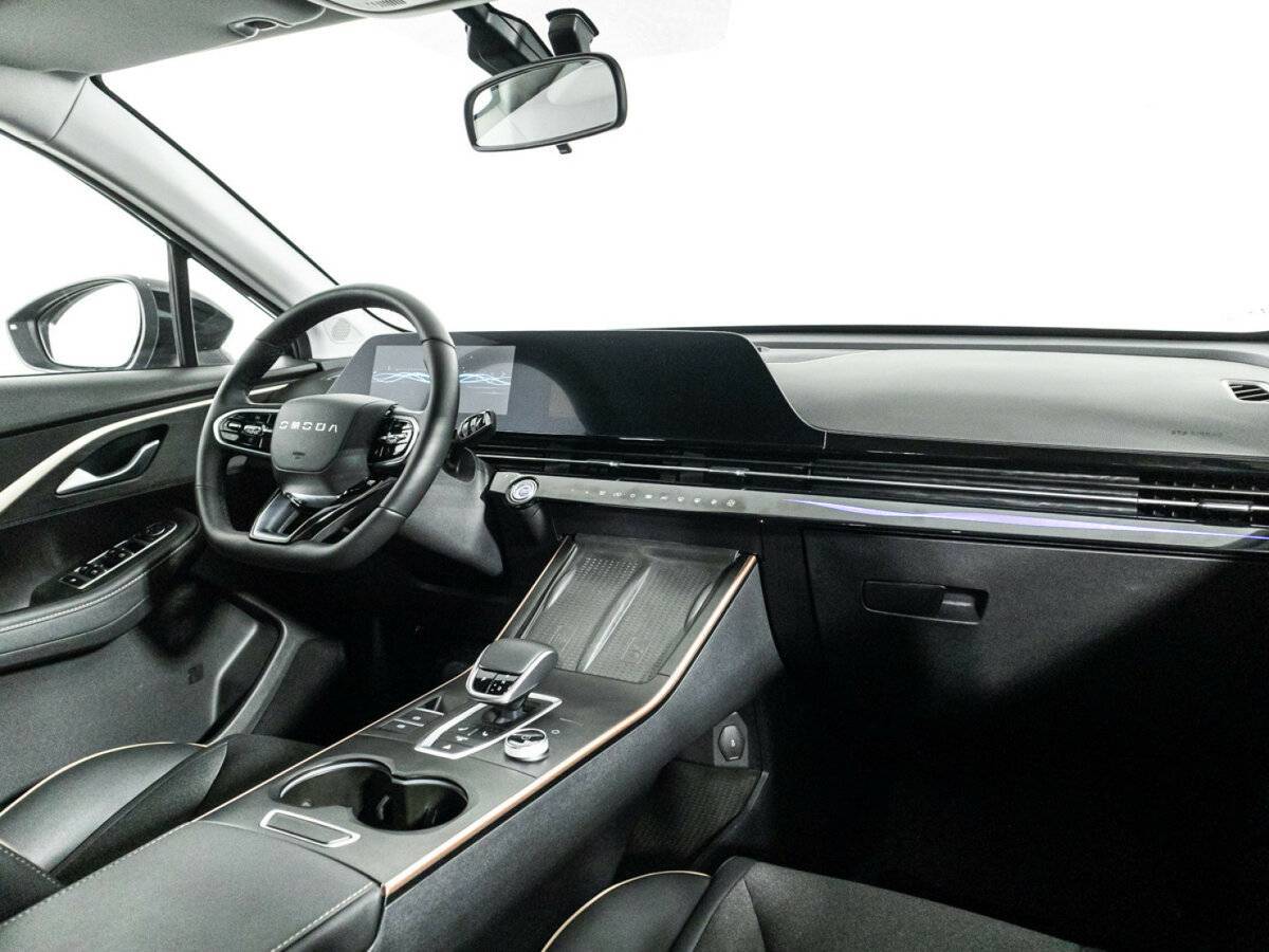 OMODA C5 с пробегом — 2024 год. Фото: #8