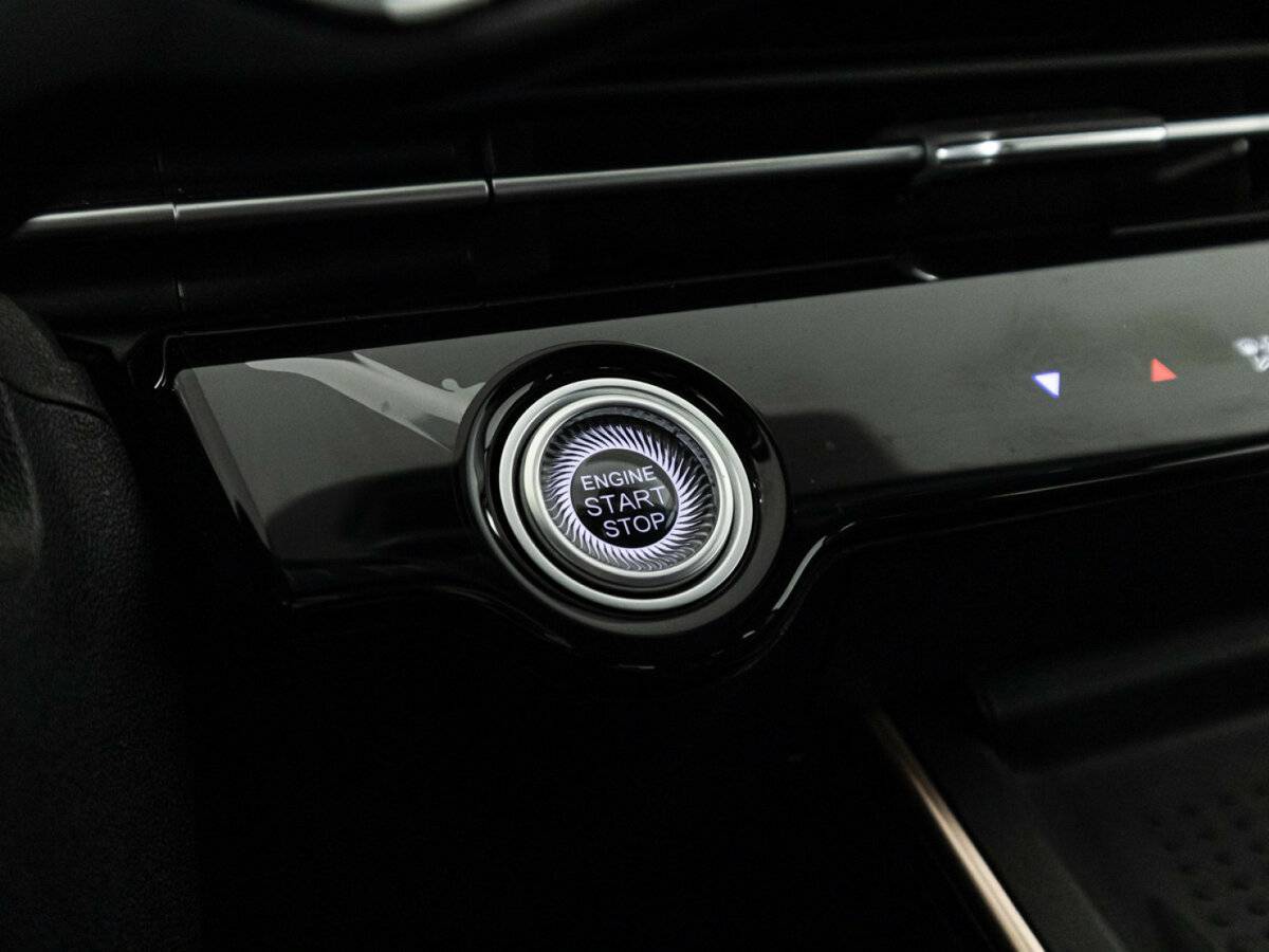 OMODA C5 с пробегом — 2024 год. Фото: #18