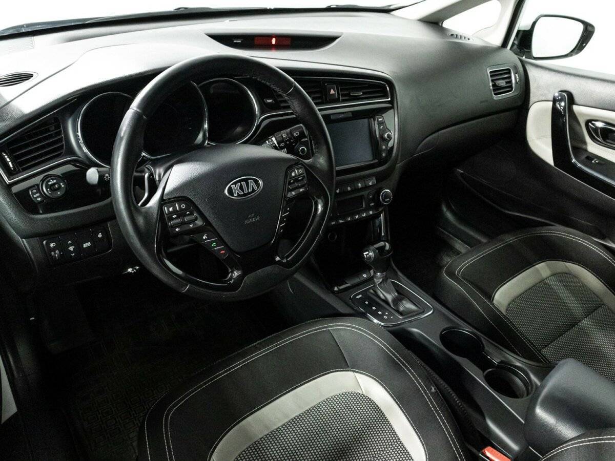 Kia Ceed с пробегом — 2018 год. Фото: #10