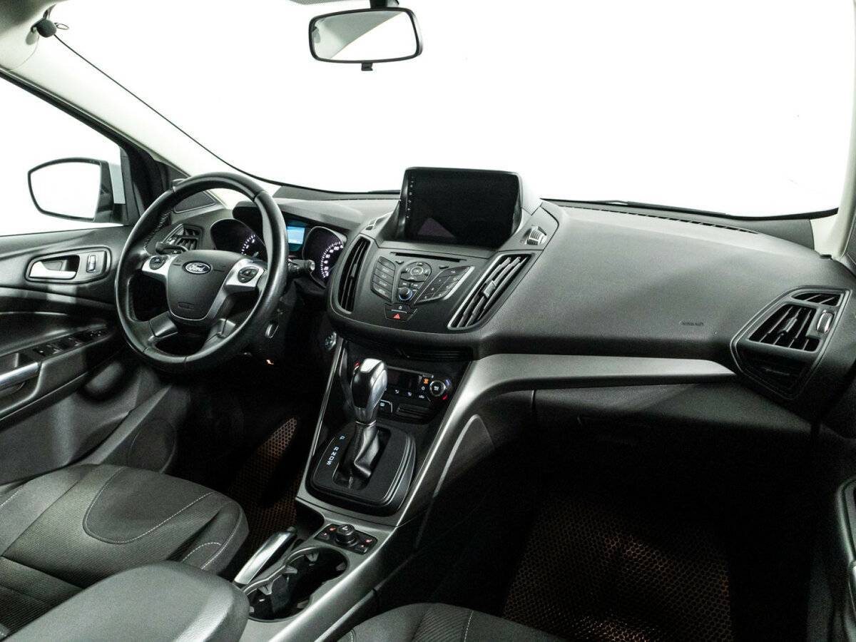 Ford Kuga с пробегом — 2016 год. Фото: #8