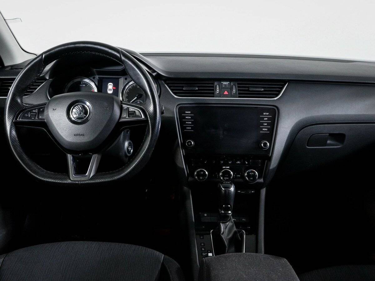 Skoda Octavia с пробегом — 2017 год. Фото: #9
