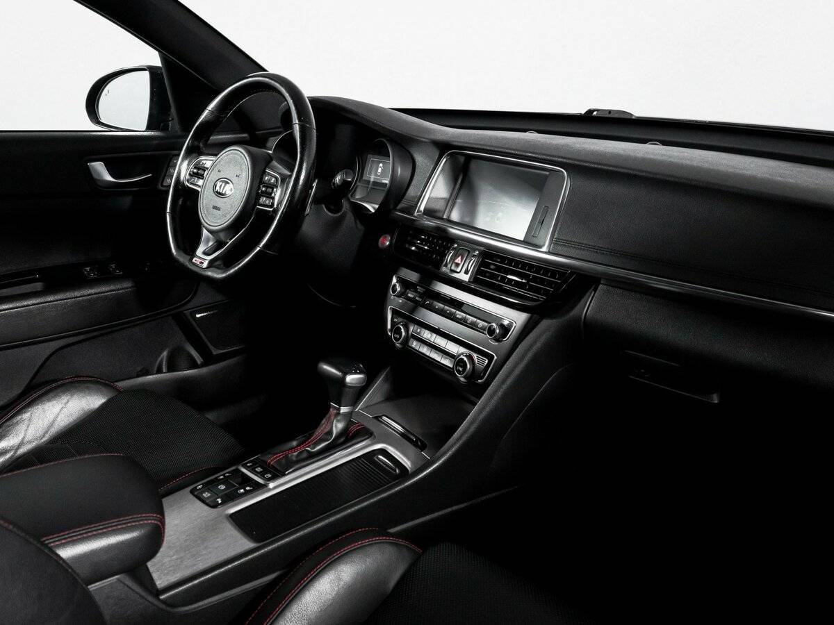 Kia Optima с пробегом — 2017 год. Фото: #8