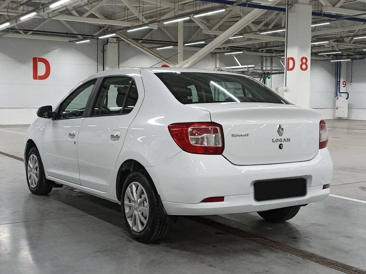Renault Logan с пробегом — 2017 год. Фото: #6