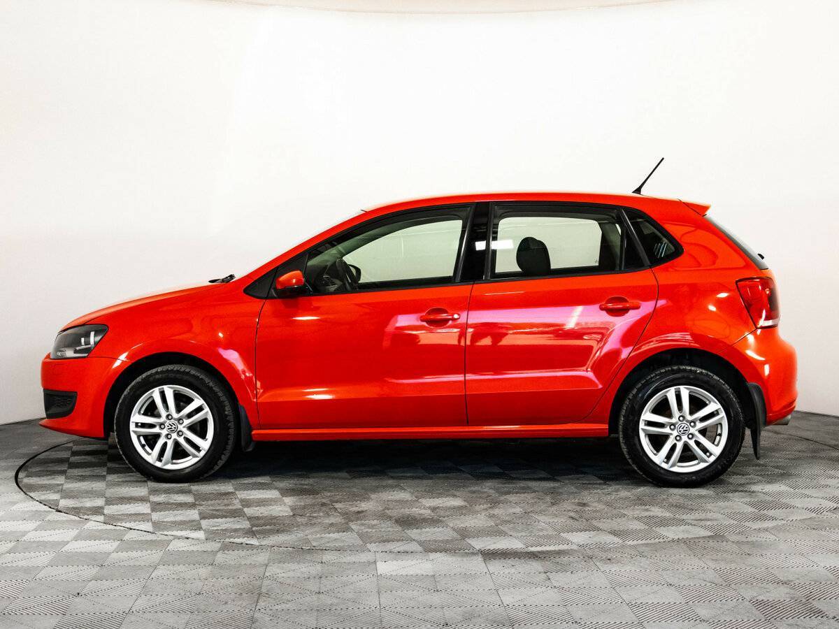 Volkswagen Polo с пробегом — 2013 год. Фото: #7