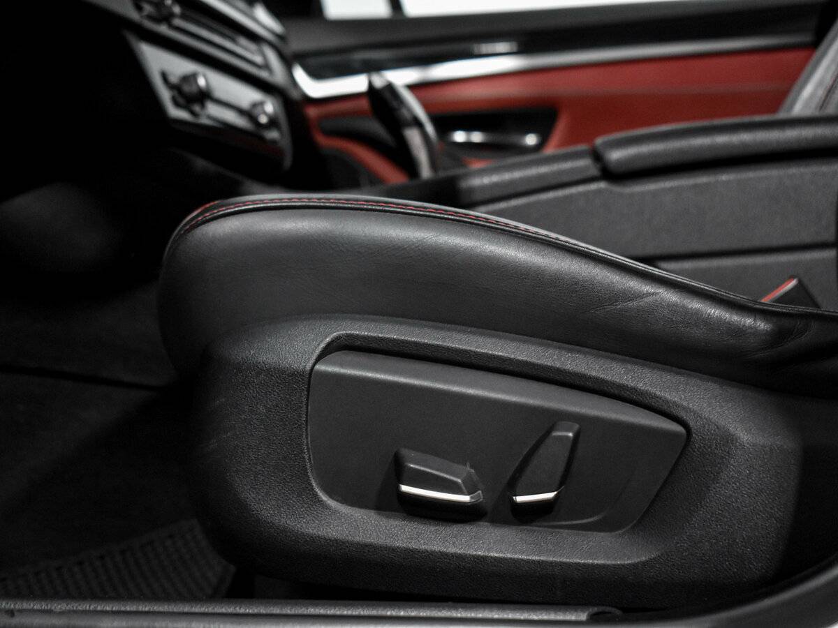 BMW 5 серии с пробегом — 2013 год. Фото: #7