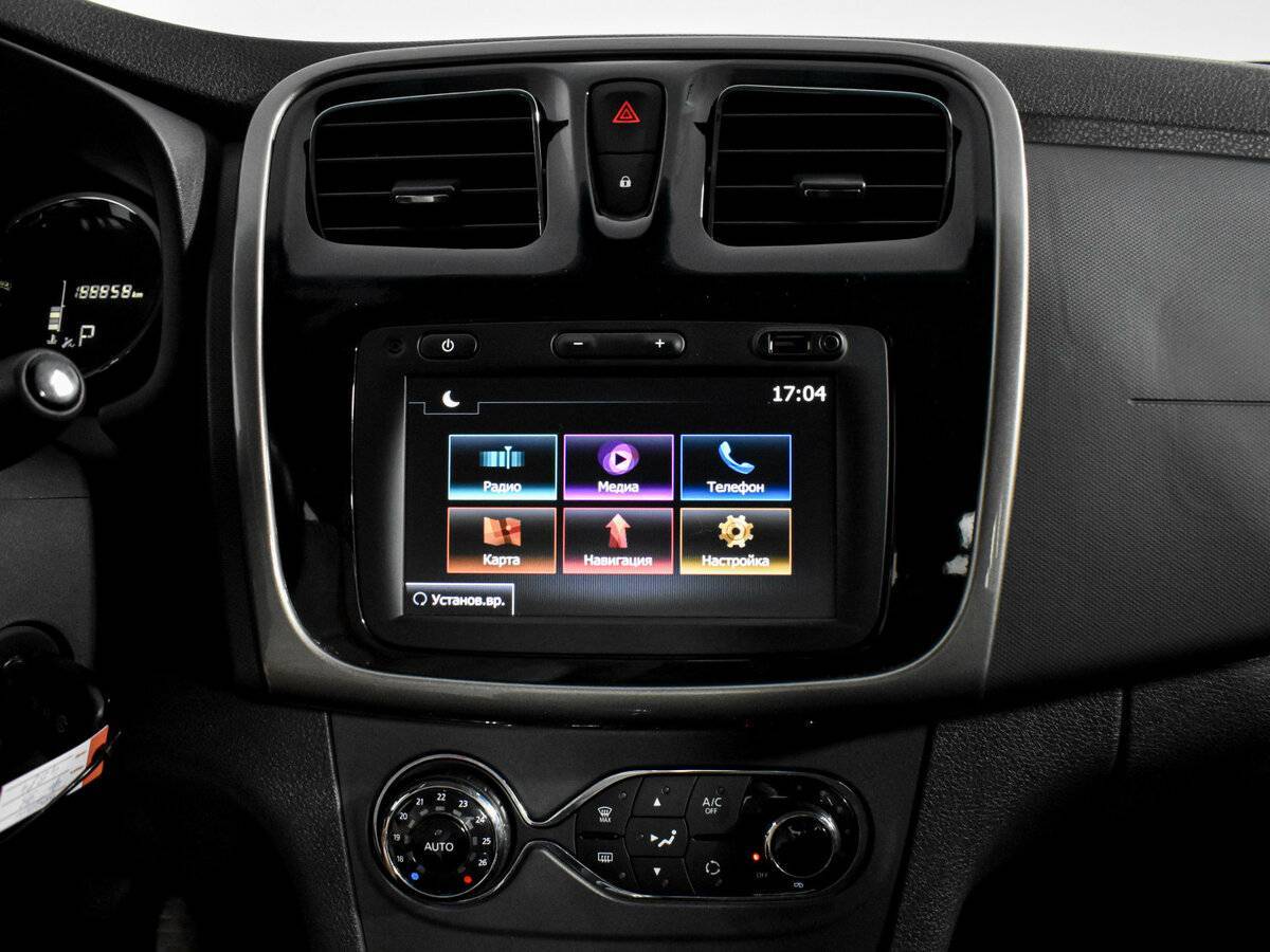 Renault Logan с пробегом — 2019 год. Фото: #13