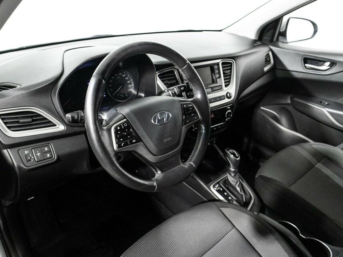 Hyundai Solaris с пробегом — 2019 год. Фото: #10