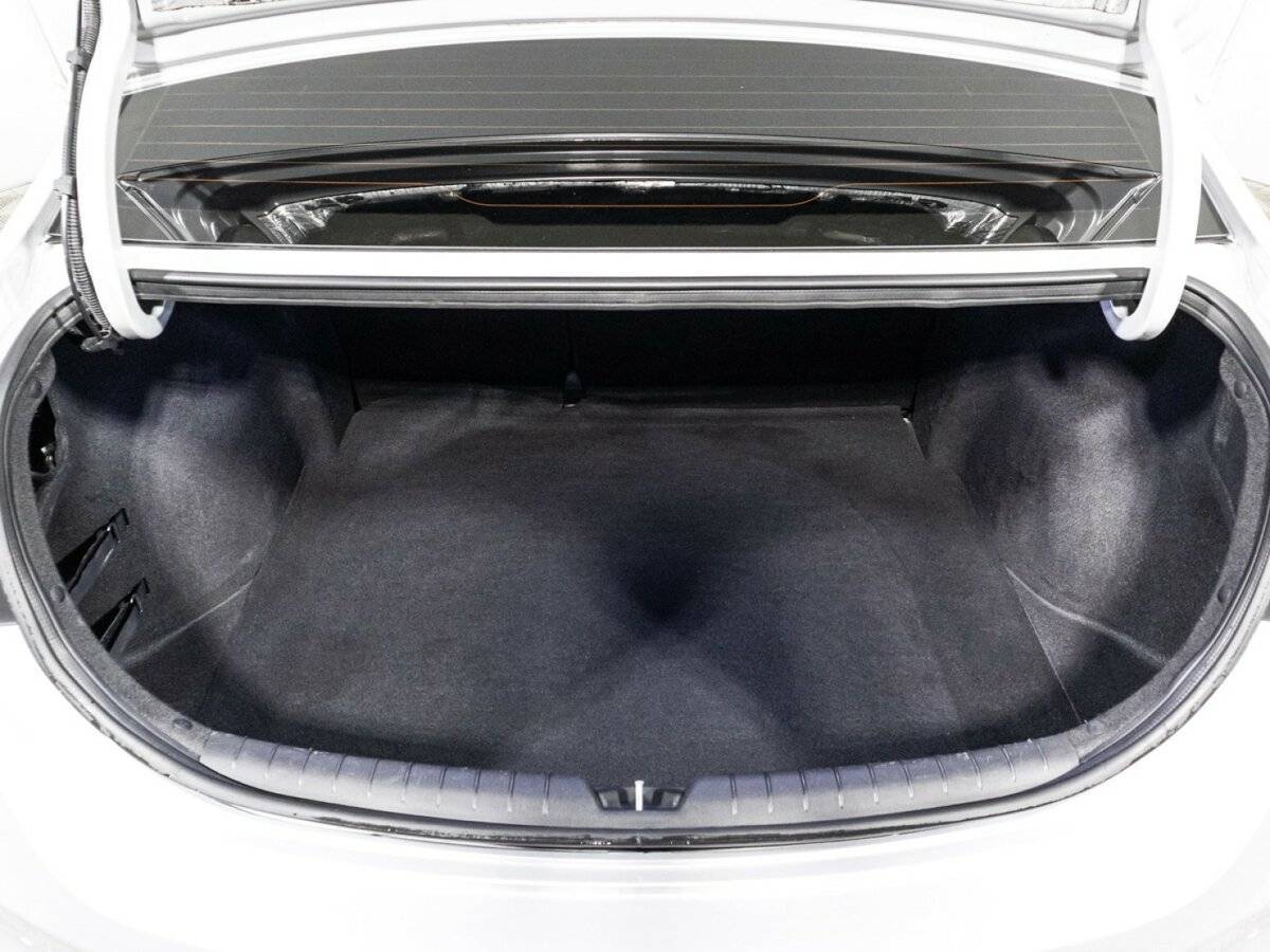 Hyundai Solaris с пробегом — 2019 год. Фото: #14