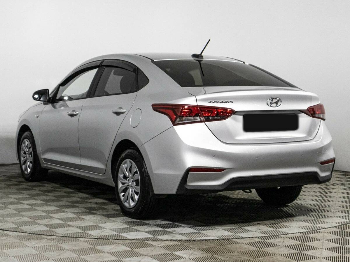 Hyundai Solaris с пробегом — 2017 год. Фото: #6