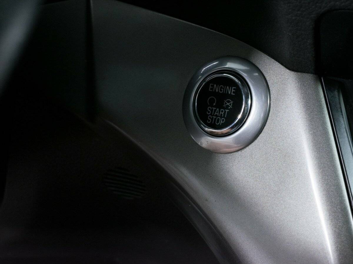 Ford Kuga с пробегом — 2014 год. Фото: #12