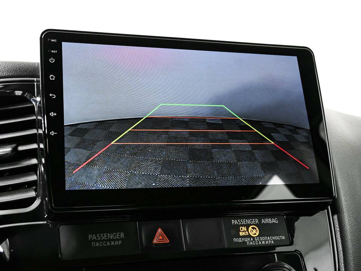 Mitsubishi Outlander с пробегом — 2015 год. Фото: #12