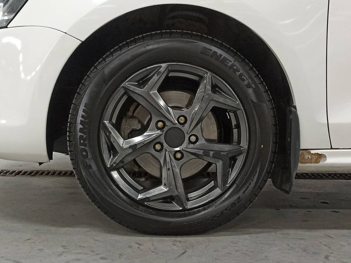 Volkswagen Jetta с пробегом — 2014 год. Фото: #16