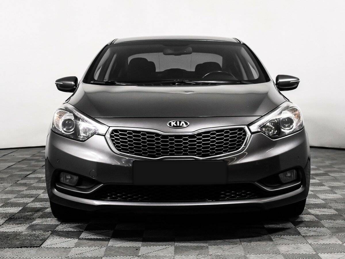 Kia Cerato с пробегом — 2015 год. Фото: #1