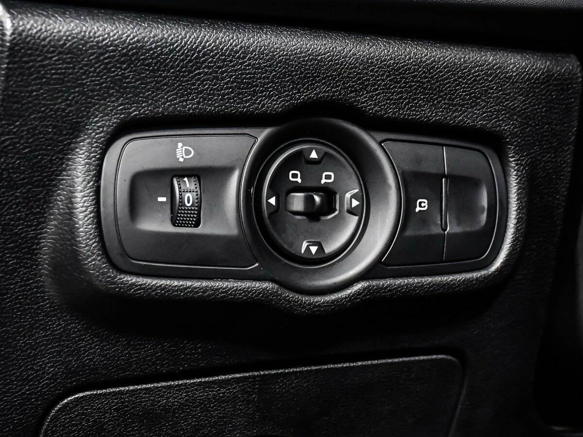 OMODA S5 с пробегом — 2023 год. Фото: #13