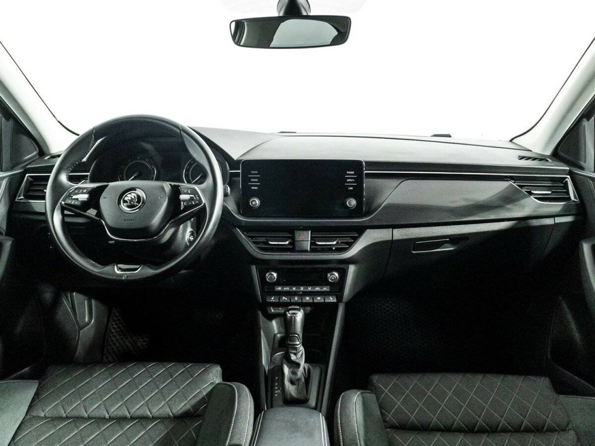 Skoda Rapid с пробегом — 2022 год. Фото: #12