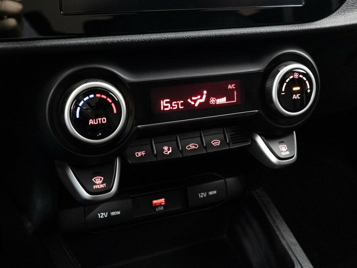 Kia Rio с пробегом — 2021 год. Фото: #18