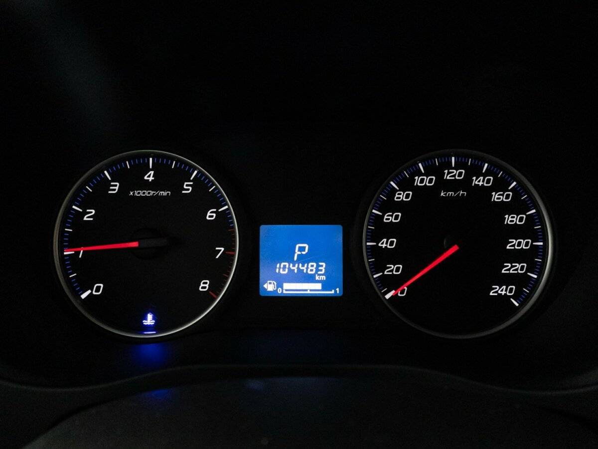 Mitsubishi Outlander с пробегом — 2017 год. Фото: #11