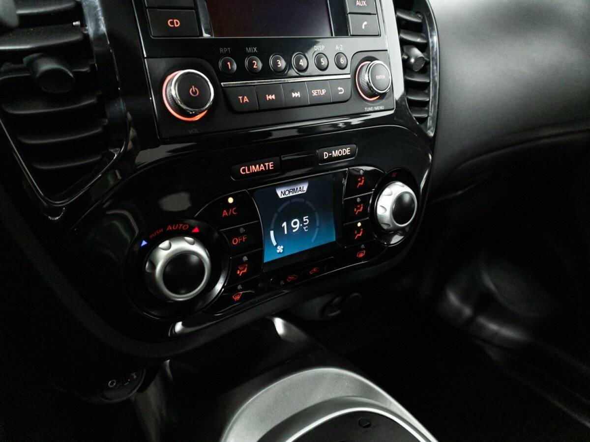 Nissan Juke с пробегом — 2012 год. Фото: #14