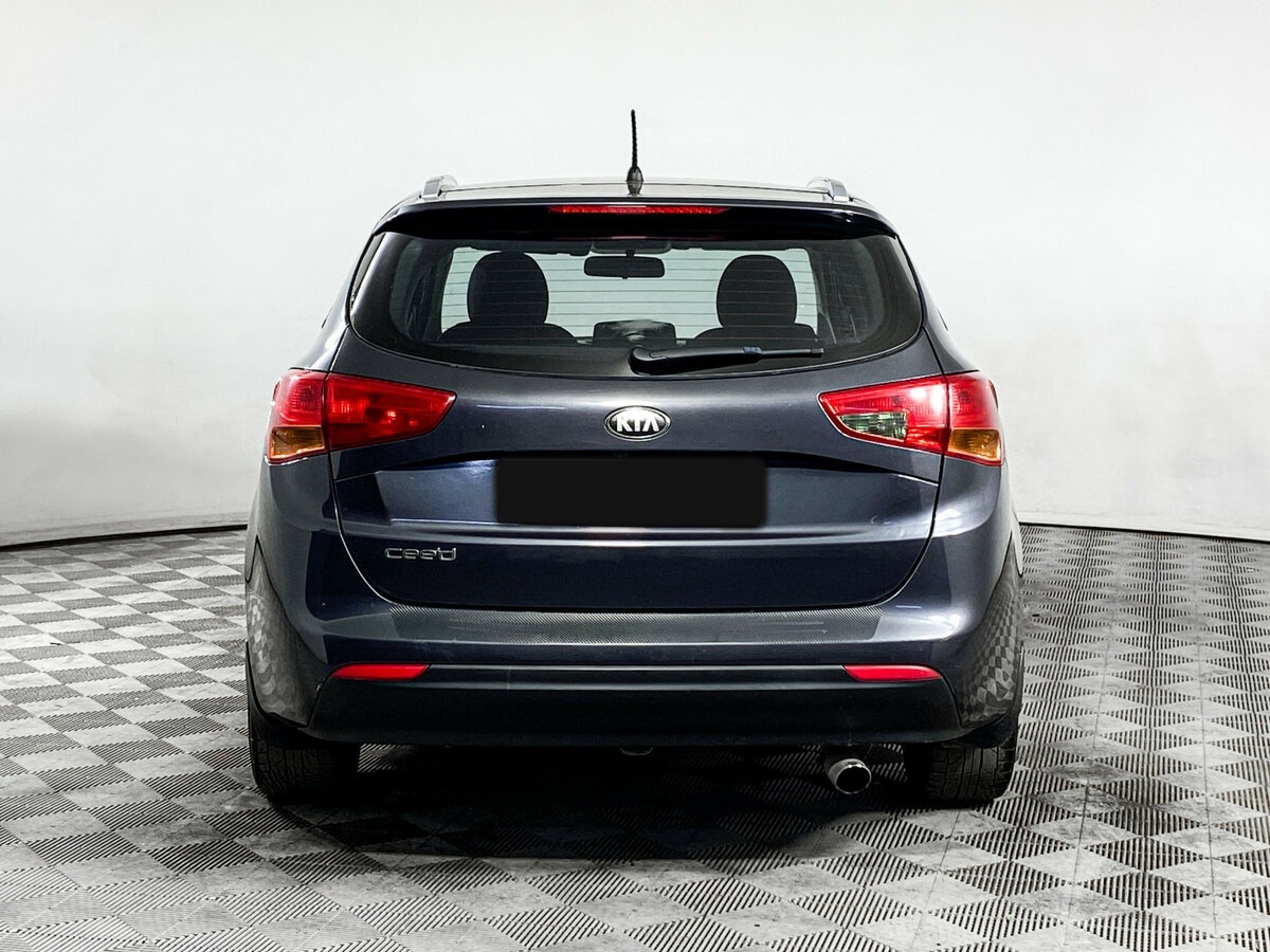 Kia Ceed с пробегом — 2013 год. Фото: #4