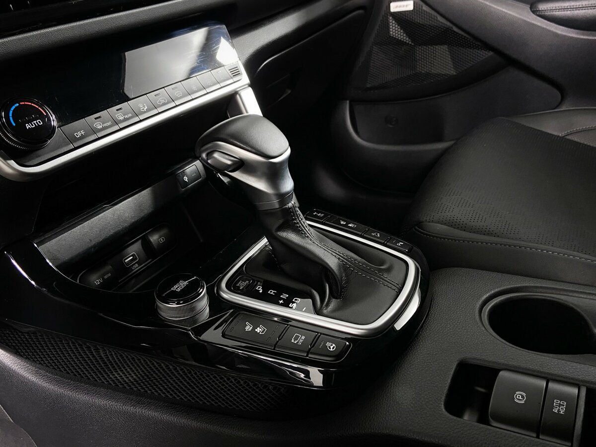 Kia Seltos с пробегом — 2020 год. Фото: #13