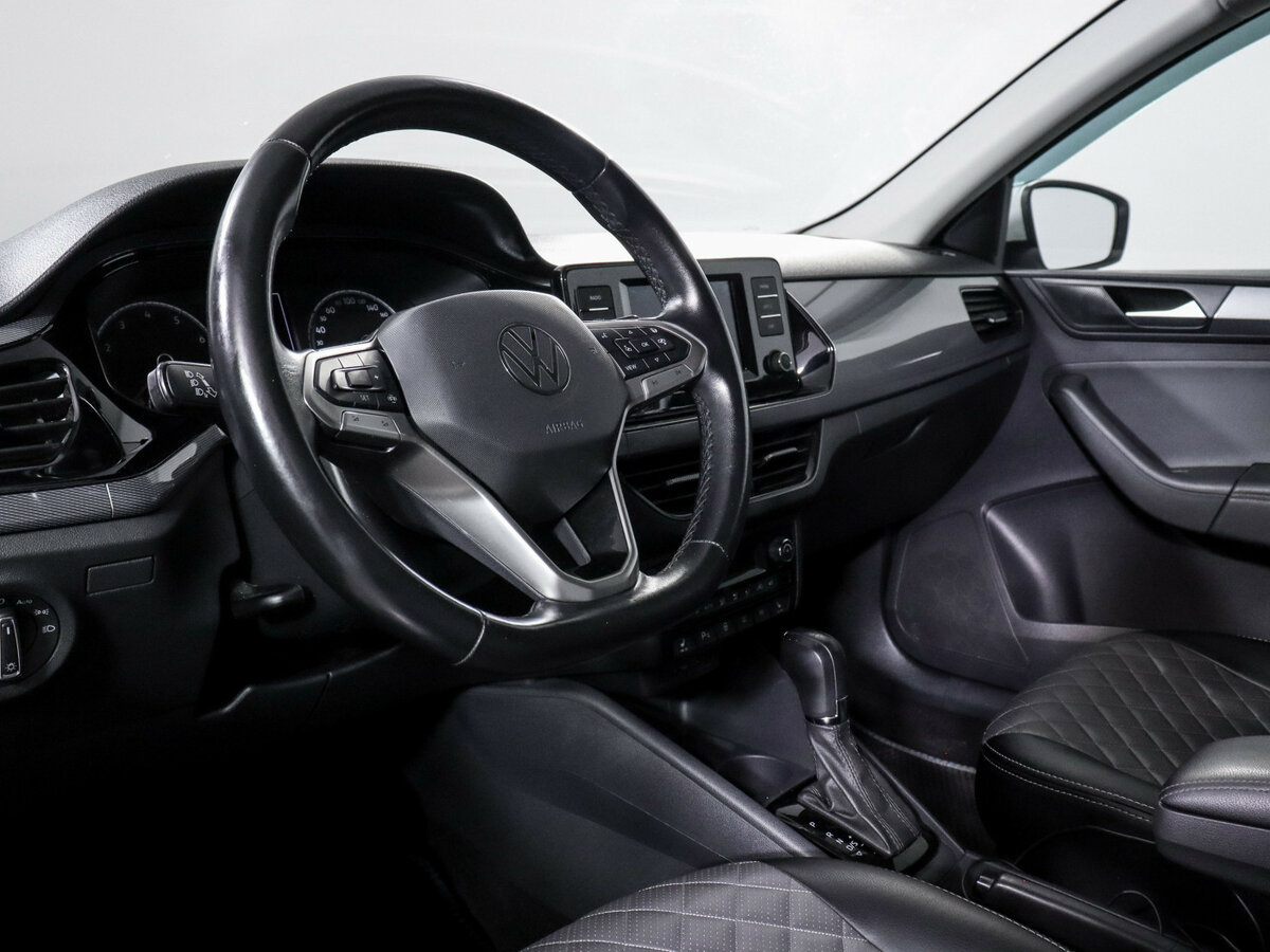 Volkswagen Polo с пробегом — 2021 год. Фото: #11