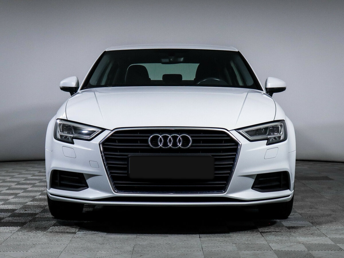 Audi A3 с пробегом — 2018 год. Фото: #1