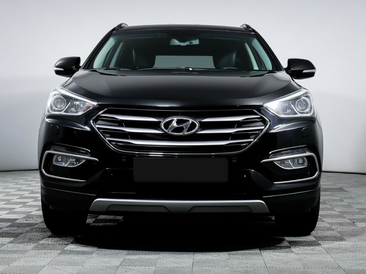 Hyundai Santa Fe с пробегом — 2015 год. Фото: #1