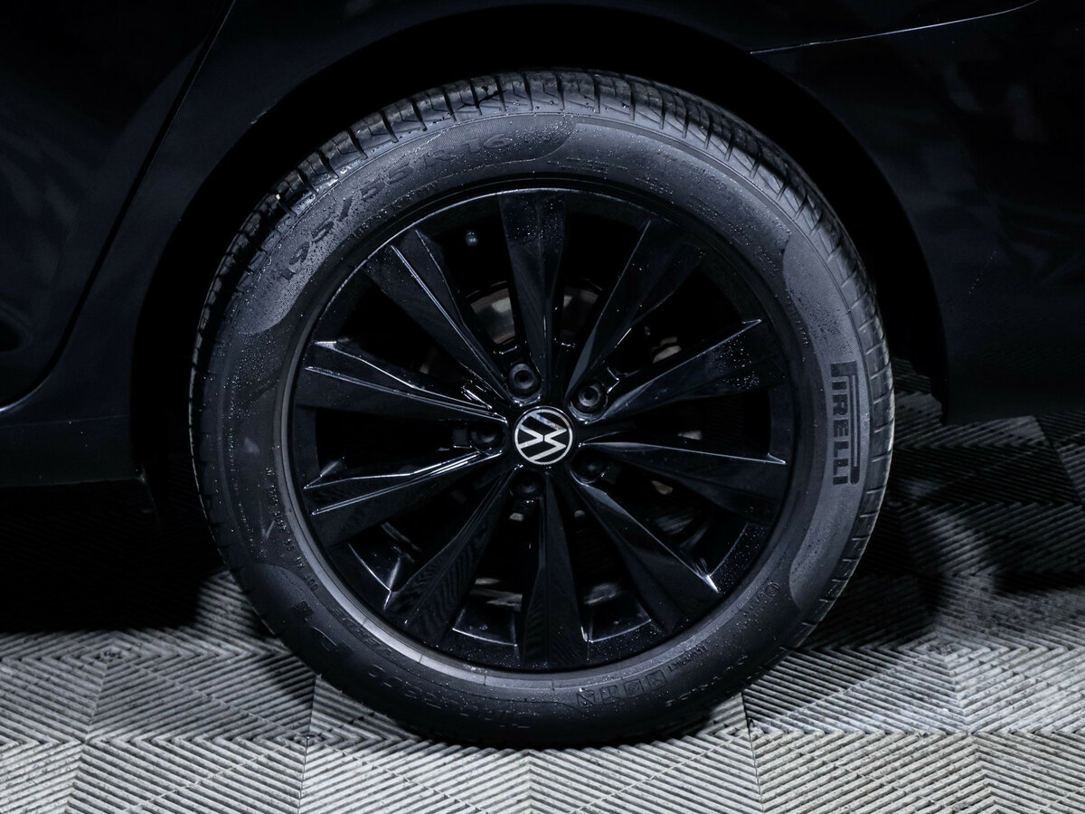 Volkswagen Polo с пробегом — 2020 год. Фото: #10