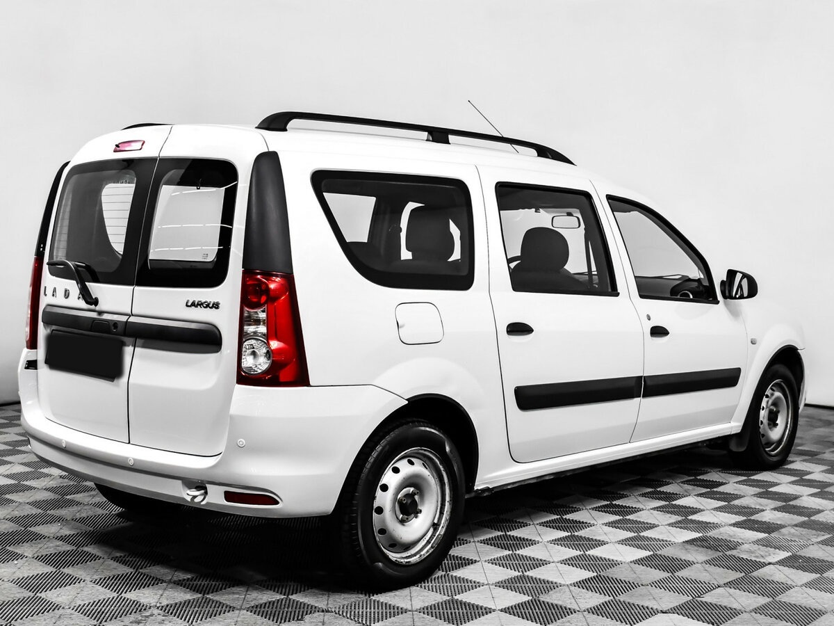 Lada (ВАЗ) Largus с пробегом — 2020 год. Фото: #3
