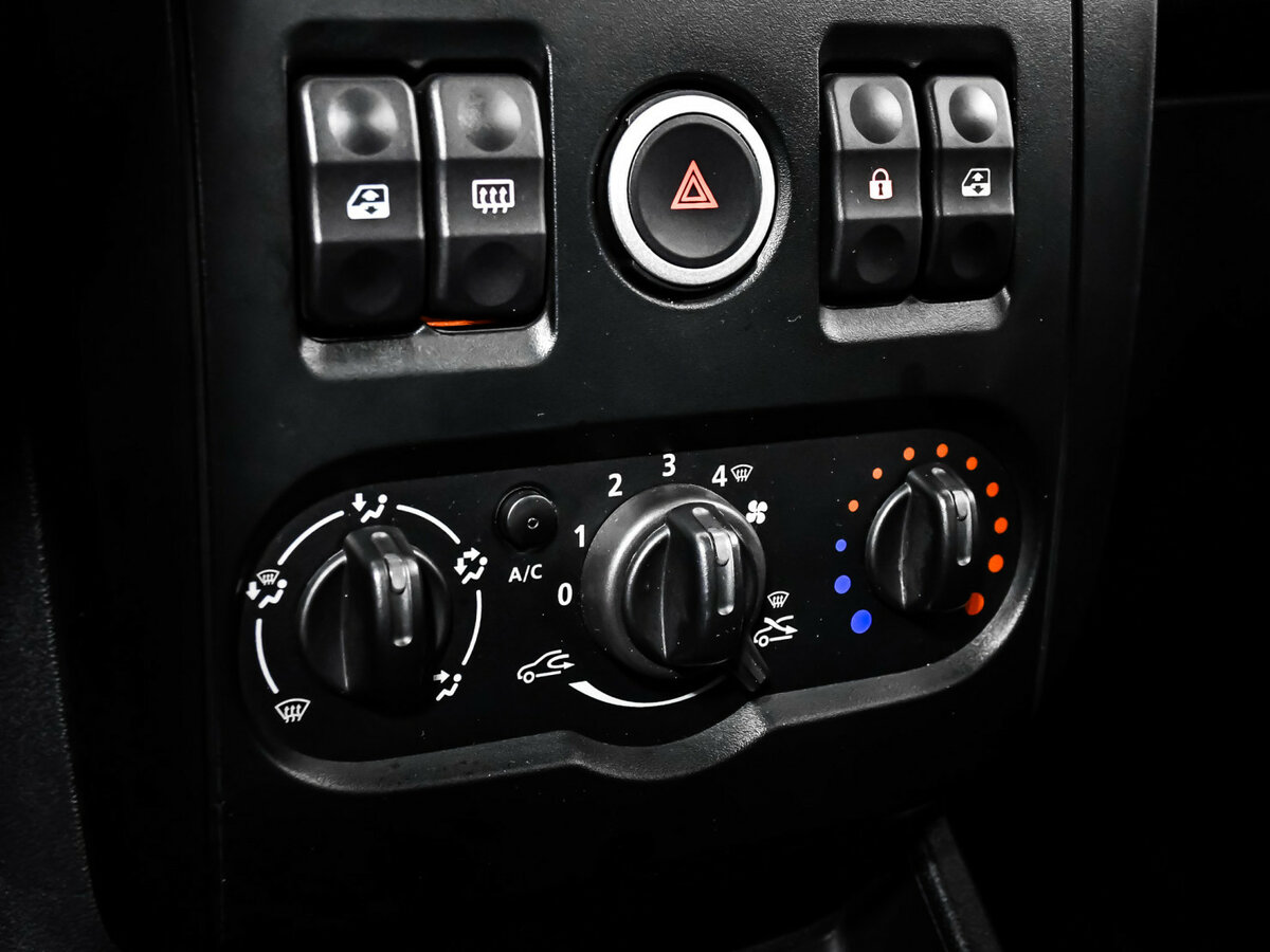 Lada (ВАЗ) Largus с пробегом — 2020 год. Фото: #9