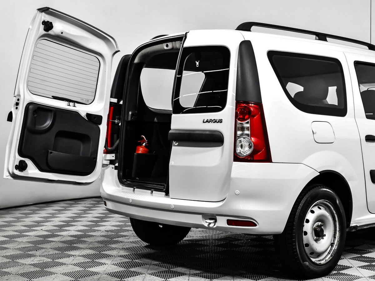 Lada (ВАЗ) Largus с пробегом — 2020 год. Фото: #12