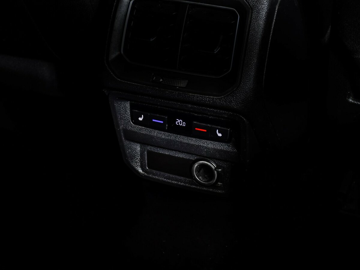 Volkswagen Tiguan с пробегом — 2017 год. Фото: #11