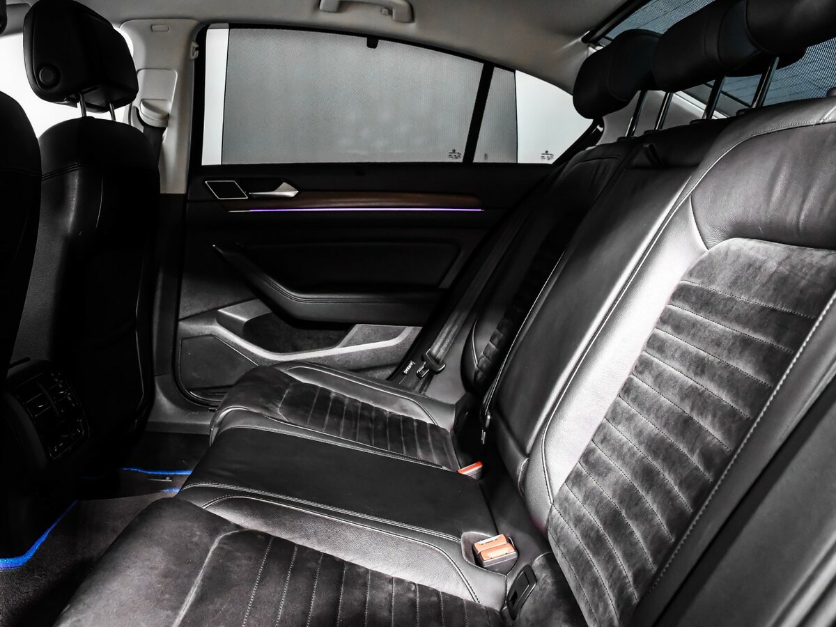 Volkswagen Passat с пробегом — 2018 год. Фото: #10