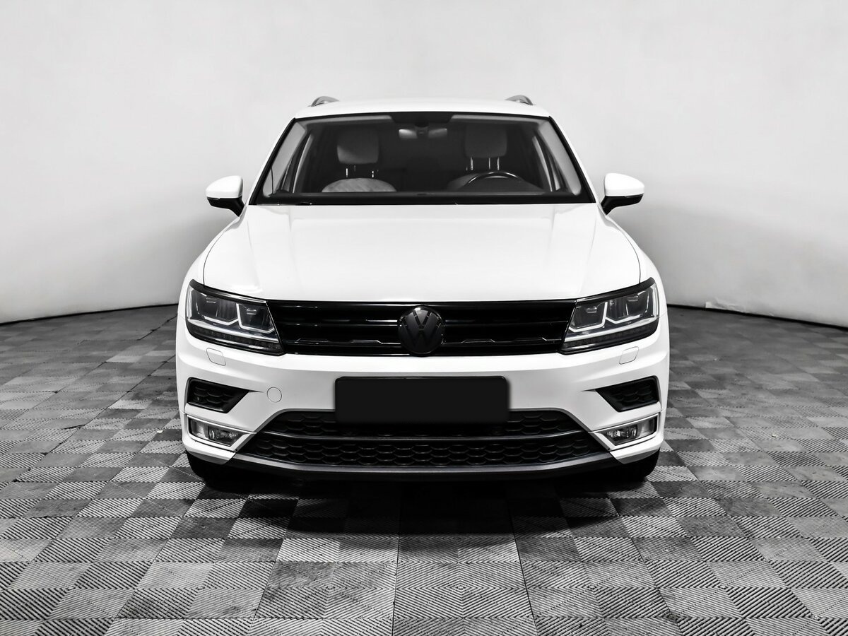 Volkswagen Tiguan с пробегом — 2017 год. Фото: #1
