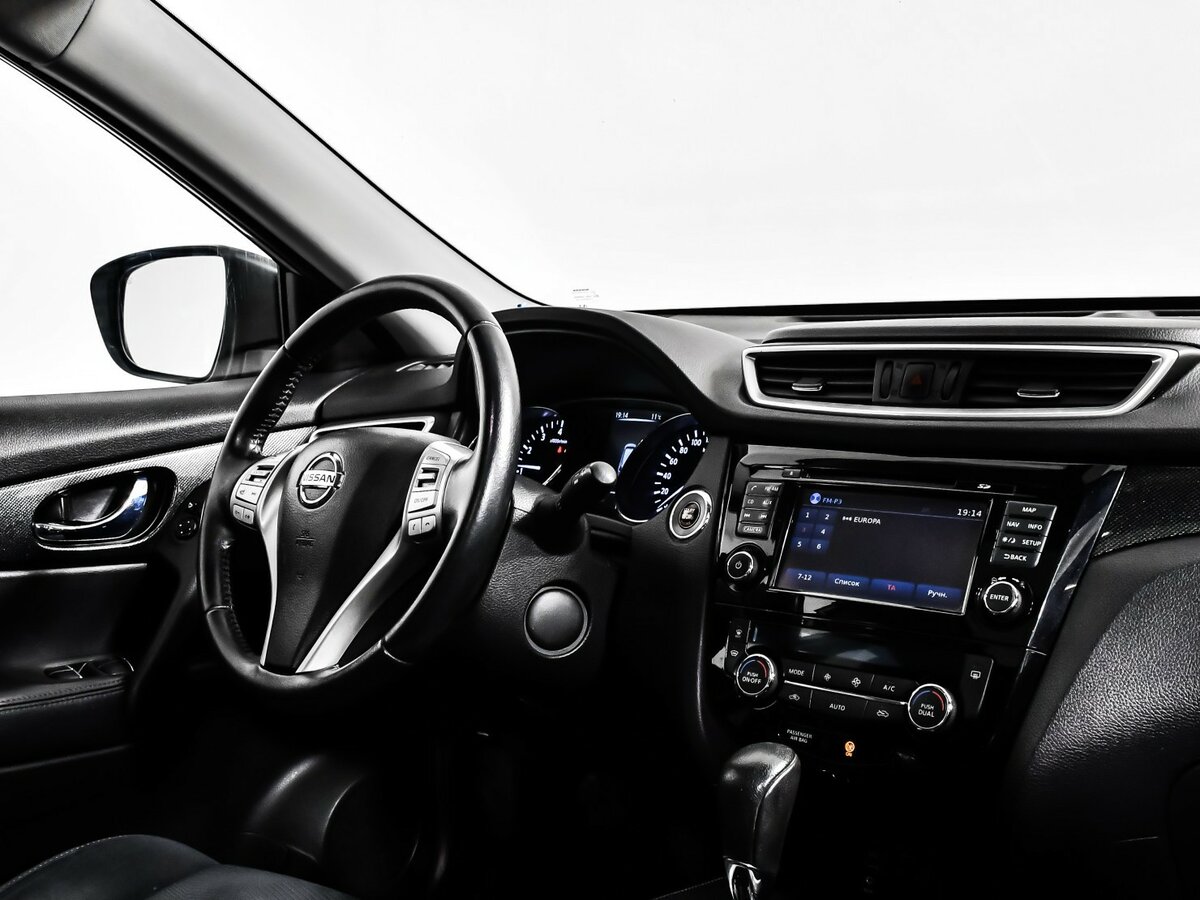 Nissan X-Trail с пробегом — 2016 год. Фото: #6