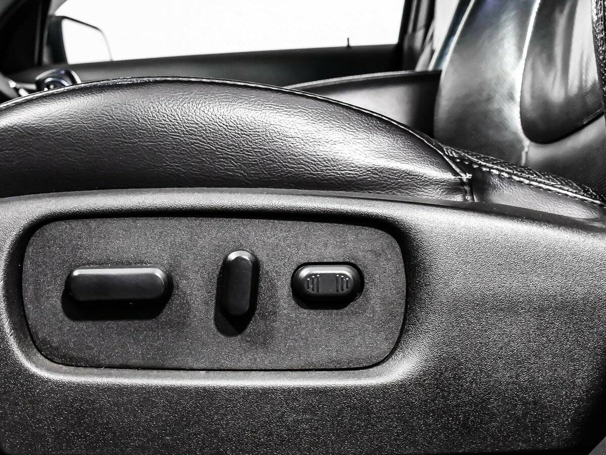 Ford Explorer с пробегом — 2013 год. Фото: #14