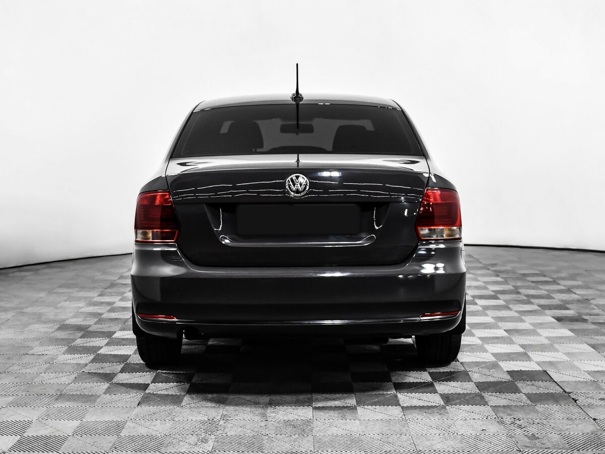 Volkswagen Polo с пробегом — 2017 год. Фото: #5