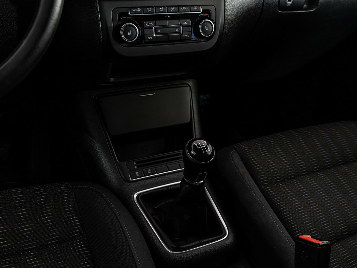 Volkswagen Tiguan с пробегом — 2012 год. Фото: #9